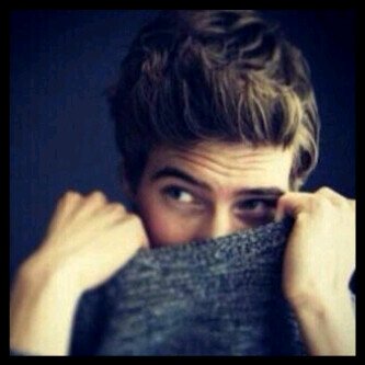 - ‏​لا إلہ إلا ‏​‏​ﭑنت♡سَبحاانڳ ربيَ ، انيَ ڳنٺ منَ الظاالميَن '