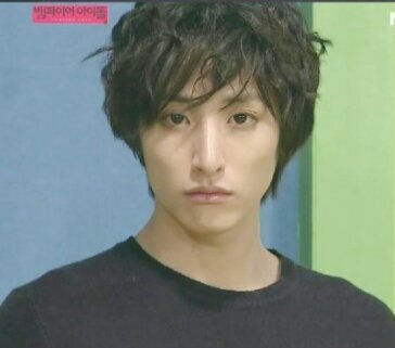 VampireIdol_LSH's profile picture. 뱀파이어 아이돌 /무까딜 페주아/ 이수혁/SD기획사 연습생/ 인간 나이 20세/ 2014.3.30~ing