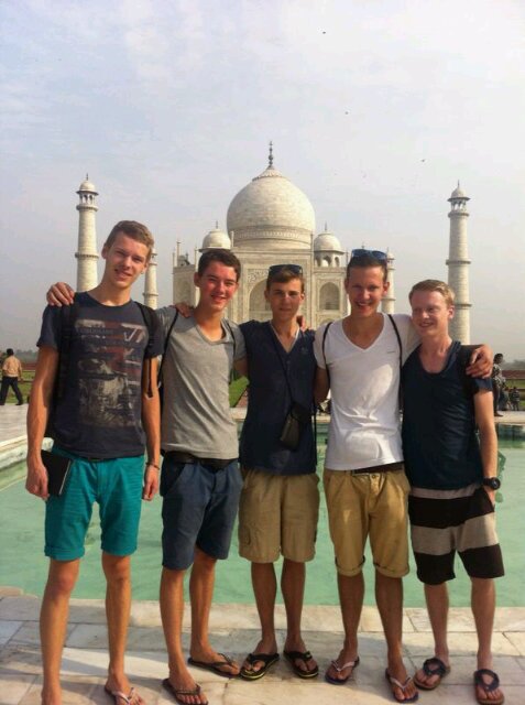 PuckVanbasten's profile picture. 