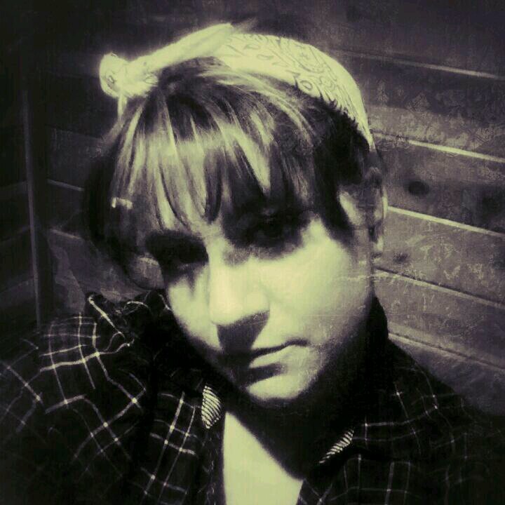 coolchickwi's profile picture. 