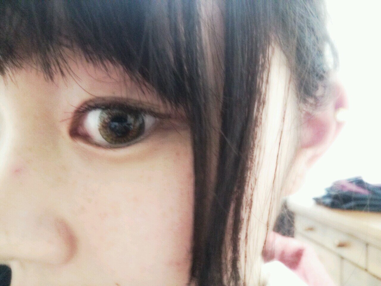 love→Avril Lavigne,1D,makeup/I'll follow u if u follow me★
