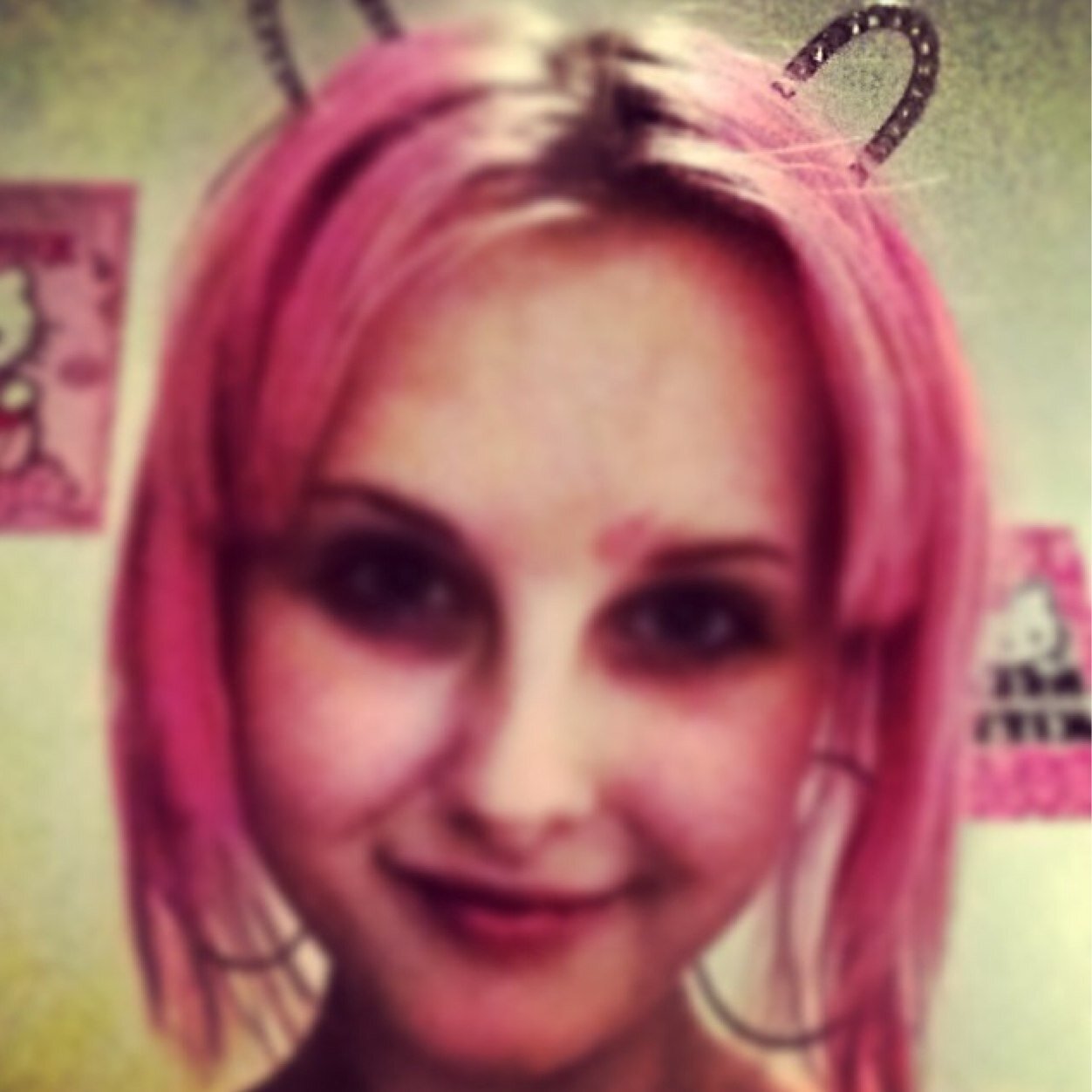 ♡16yrs old, 0/5 , Stockholm Sweden , love 1D & 5SOS- LOL♡
@lovemedemixx