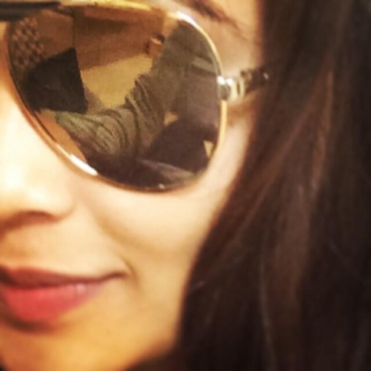 Welcome to the Twitter FanClub of Daisy Shah. This account is for all the Daisy Lovers.