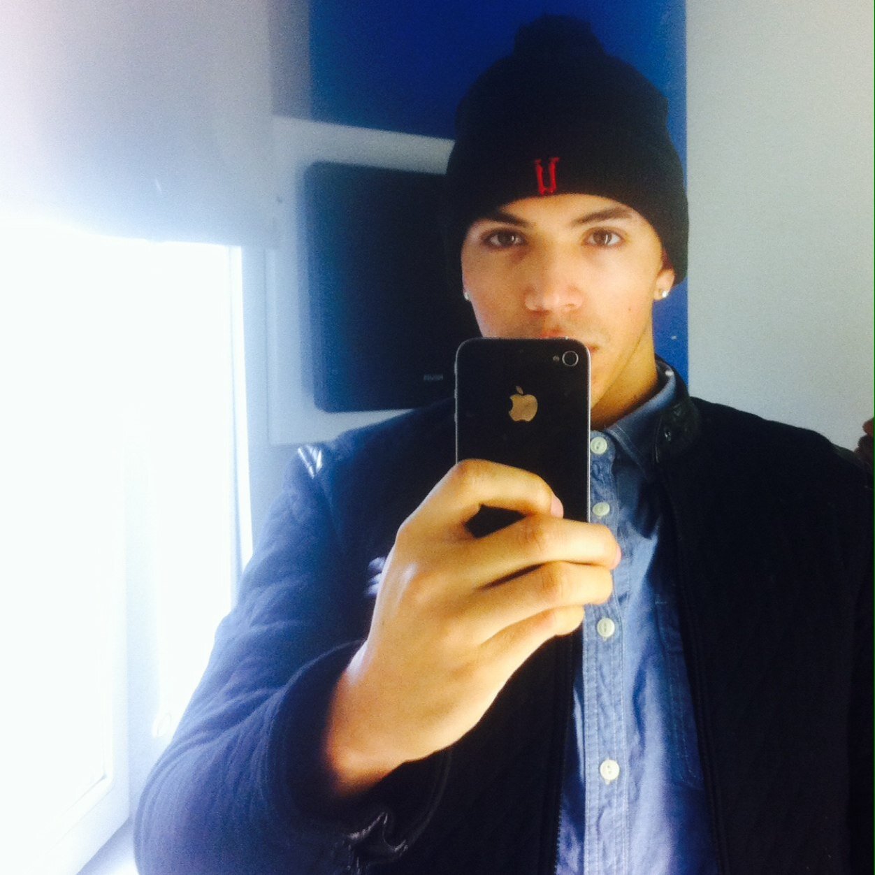 kriss92izi's profile picture. . Instagrame : christianizi. Facebook : kriss izi