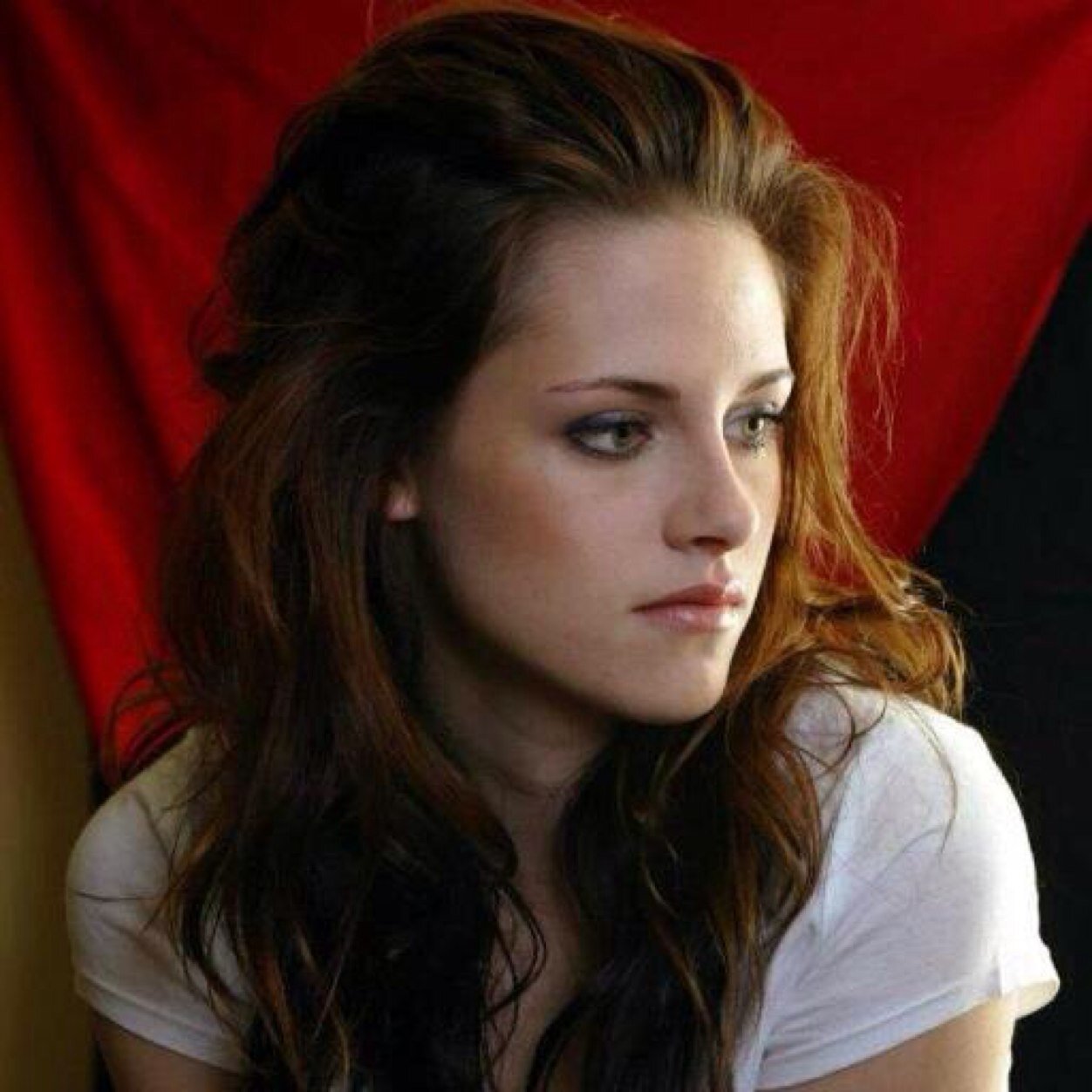 BellaSwanID Profile Picture