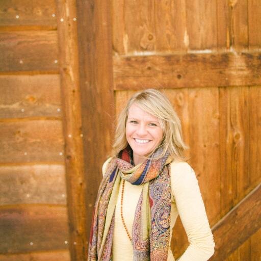 I'm Melinda Turner and a Holistic Health Coach in Big Sky, MT. I help women to live the life they love by fuelling the body with what it needs.