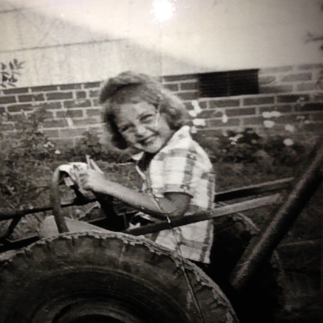 EAGLELEADER's profile picture. Business Woman working for the man.  Southern woman, single, sailor, muscian, Pisces.  Dreamer who sees that this country could be a better place.