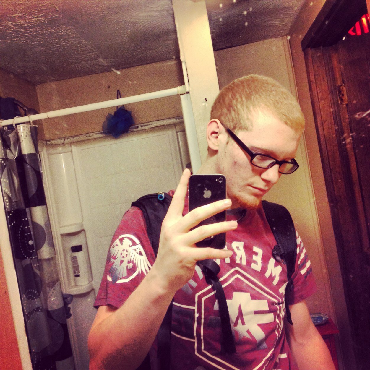 Φκτ4life I live my life with no regrets and trust few.