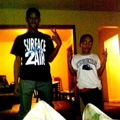 im a real nigga stayy real.. fwm .. fresh.. stay fly .. Team Cancer.. Team forces..Iget here..savageallday..krispy