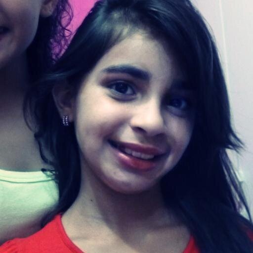 A Priiincesinha que não Nasceeu
Para ficar preza no casteelo, Maaiss Sim para
Enfrentar A realidade Com a Cabeça Eguiida ~ ♥
Me segue amore!