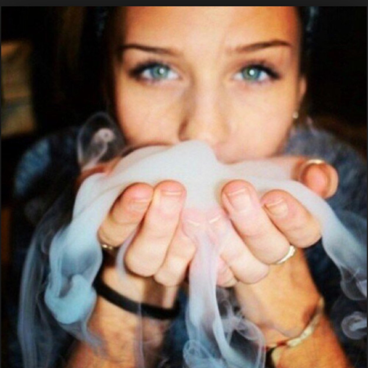 stoner_dabs's profile picture. Stoner. BongRip|Dabbbs.Bi .LexStonerLuh ✨ FOLLOW