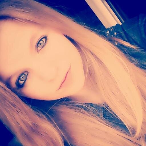 ♥.Sweet as sugar.Cold as ice.Hurt me once.I'll break you twice.♥