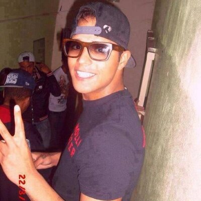 Profile Picture of Daleste & Yoshi ♥ (@DanielEeEverton) on Twitter