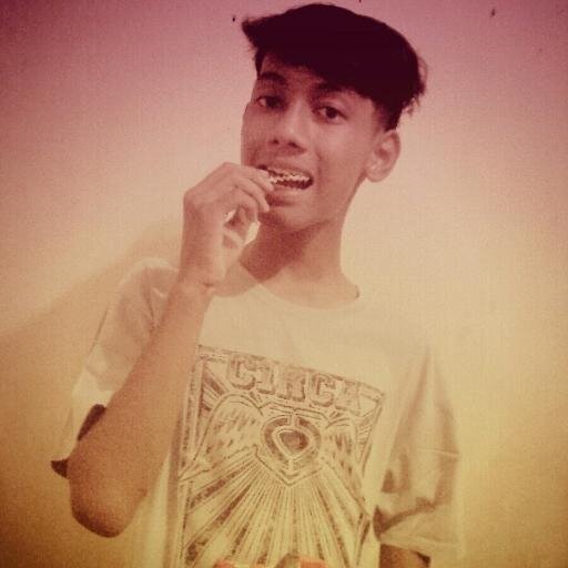 Mέnatap masa dέpan yang Indah :)  ♡  MăήtăB  ‿