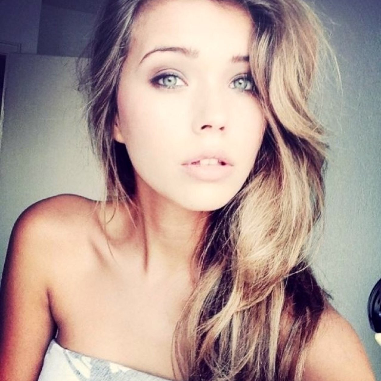 RP jailed account for @KarenMathews_