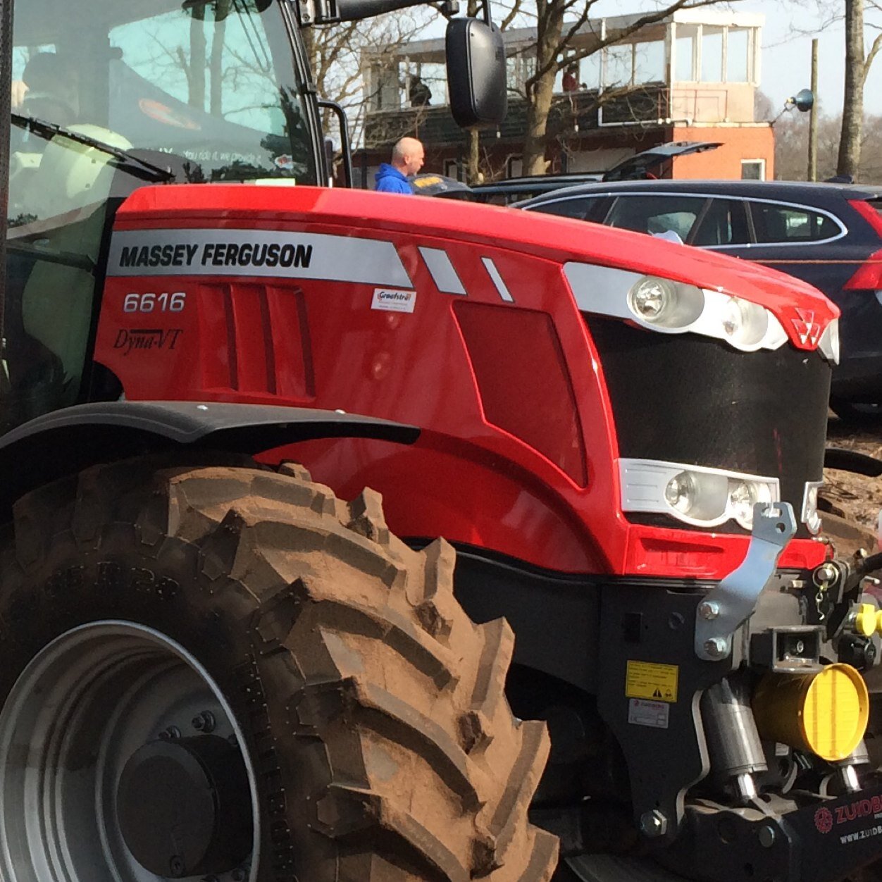 GraafstraOwolde's profile picture. Graafstra Oosterwolde is een bedrijf met een aantal disciplines, o.a. landbouwmechanisatie, tuin/park, Agra machinebouw, constructie en geveltechniek.