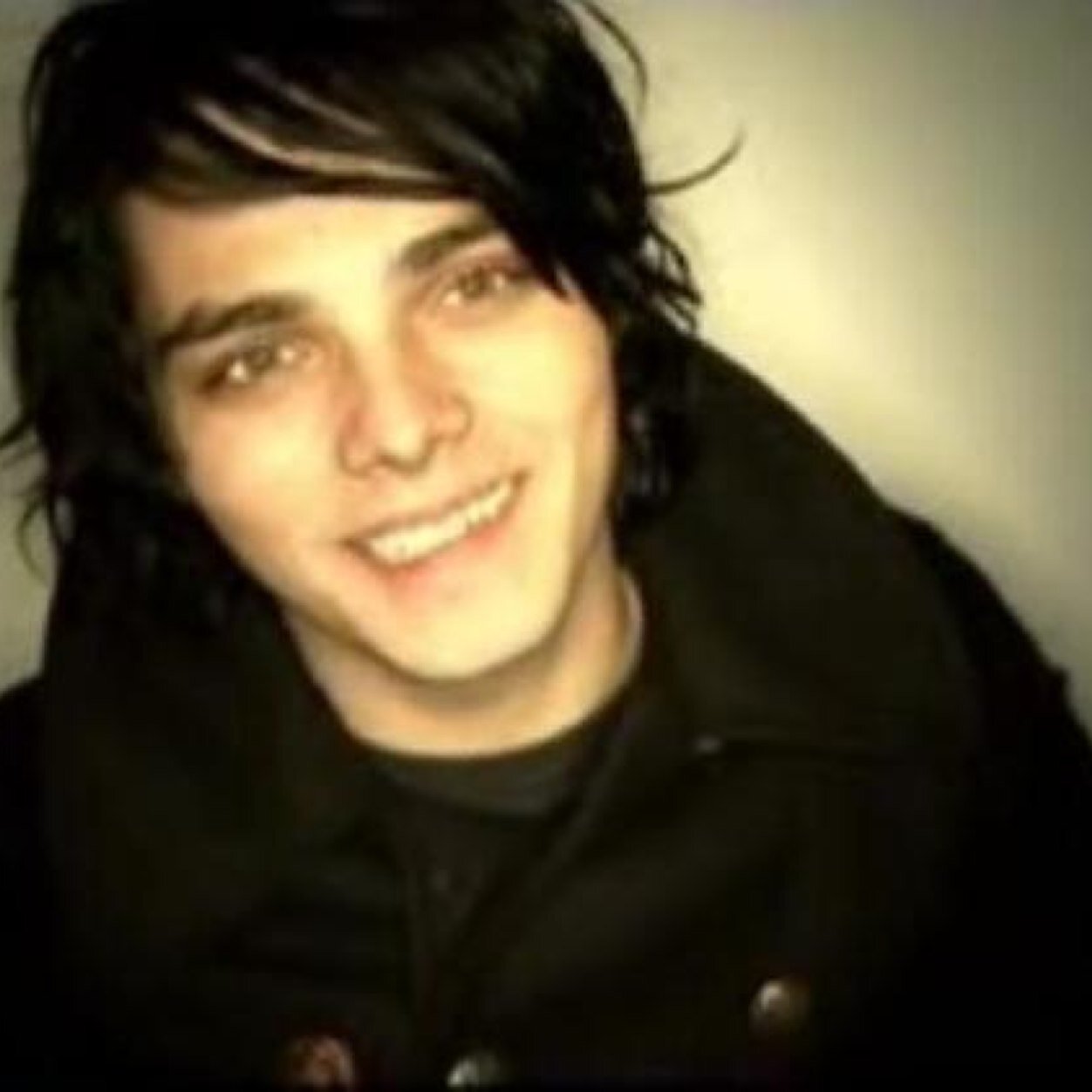 louisslovess's profile picture. MAIN ACC: @cassaImighty, Kellin Quinn replied to me with this @ so now its my saved @ cool follow me