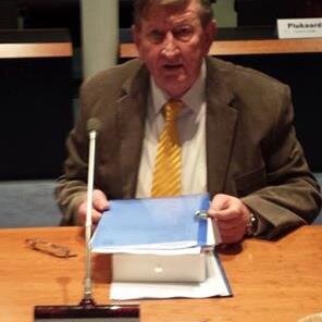 JohanWoerden's profile picture. Winkelier Juwelier bewoner en brieven schrijver naar de gemeente Woerden en de kranten, lijstduwer Inwonersbelangen lijst 3 plaats 4