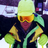 Loui (@byrdziakloui) Twitter profile photo