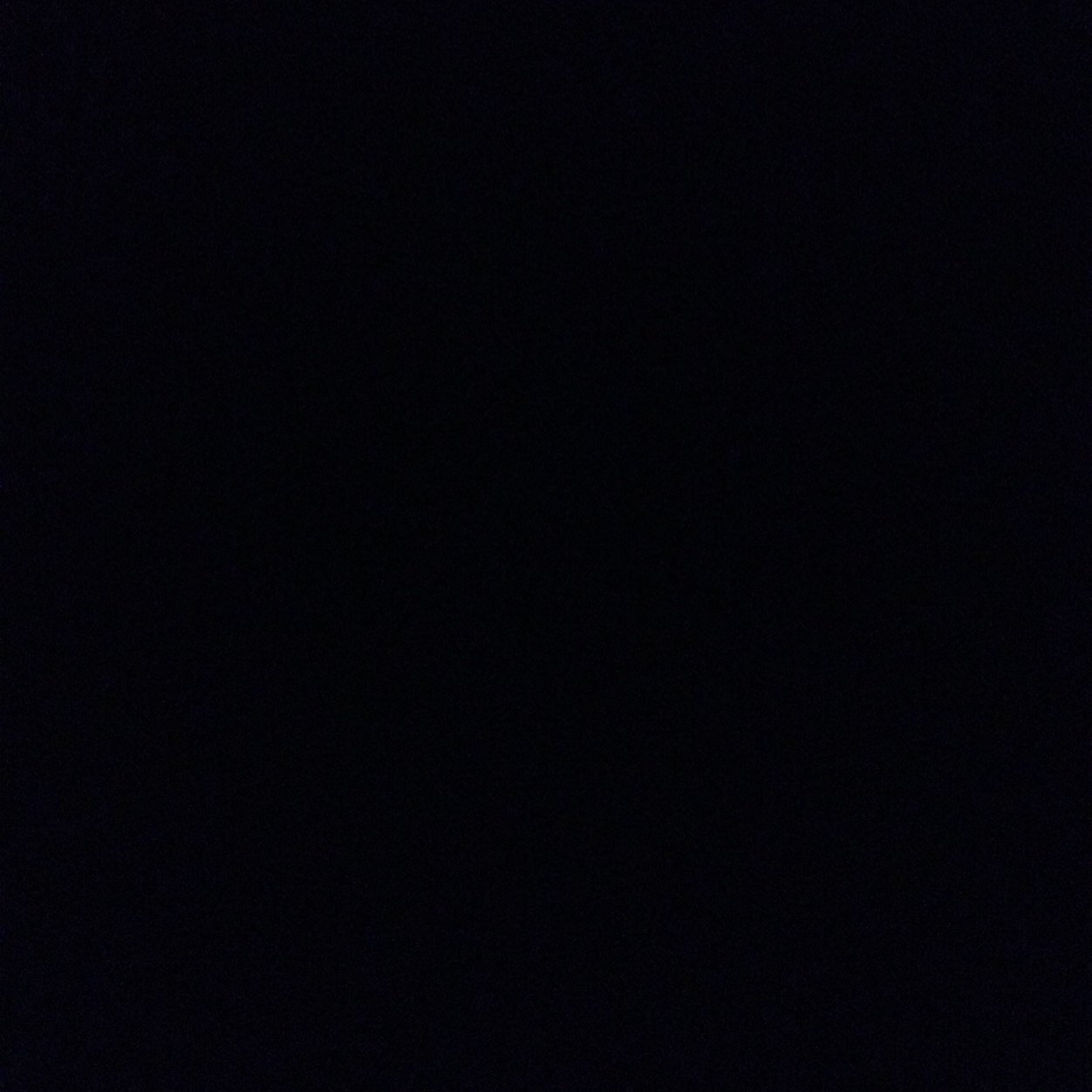 نتعاطّى الخَيالّ عِندمَا يَؤلمُنا الوّاقِع