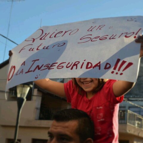 CIUDADANOS UNIDOS Y RECLAMANDO SEGURIDAD ANTE UNA CAUSA QUE NOS UNE A TODOS:  BASTA DE  DELINCUENCIA EN GUALEGUAYCHU!