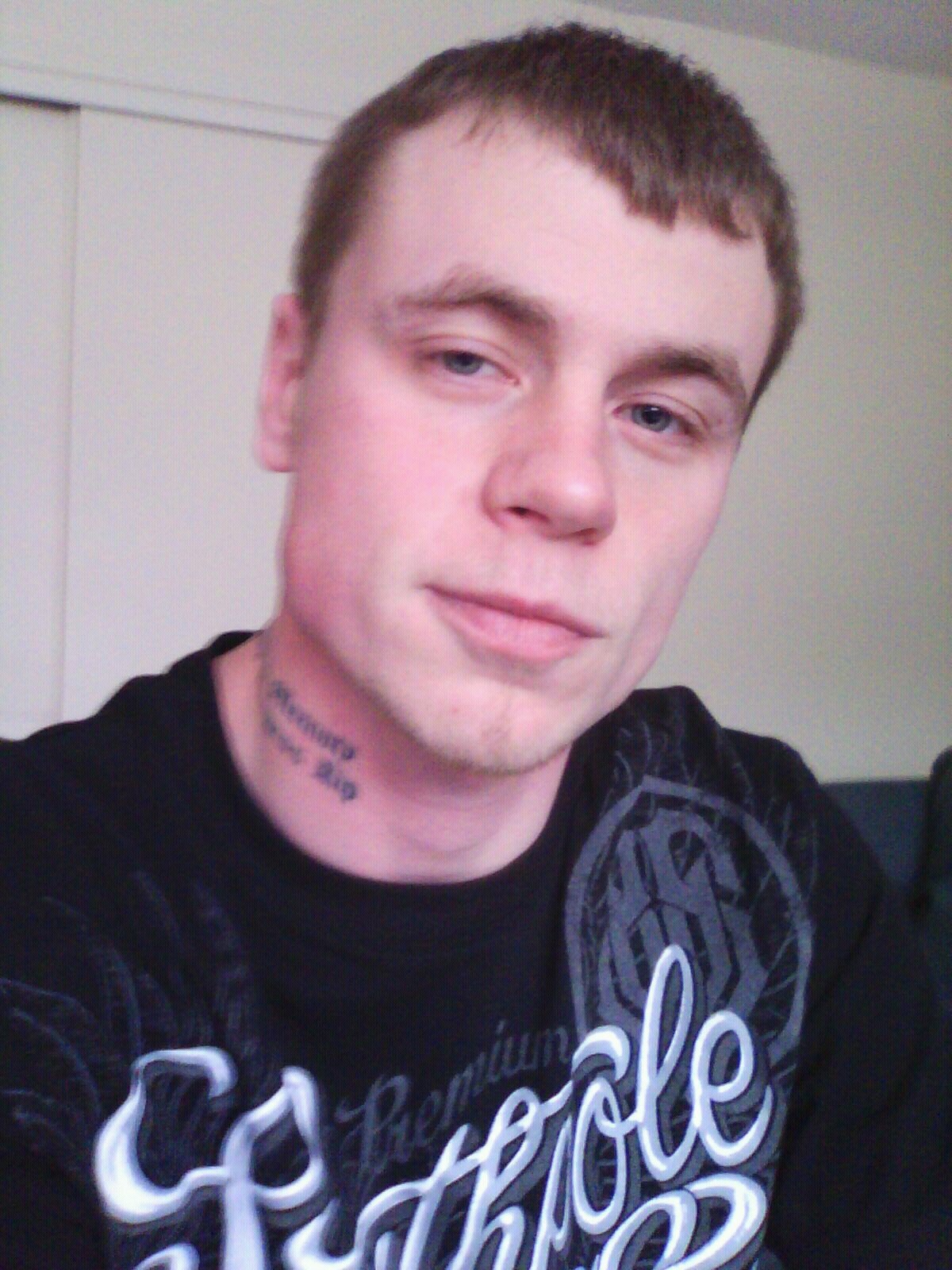 brianburgess18's profile picture. shit happens