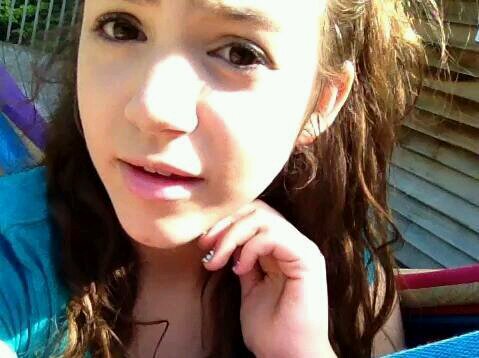 iluvdogs76's profile picture. 