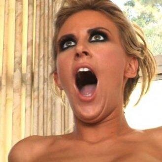 tuttoporno's profile picture. Selezioniamo il migliore porno che troviamo su siti porno italiani e li condividiamo qui. Seguici e spargi la voce: tutto porno gratis!