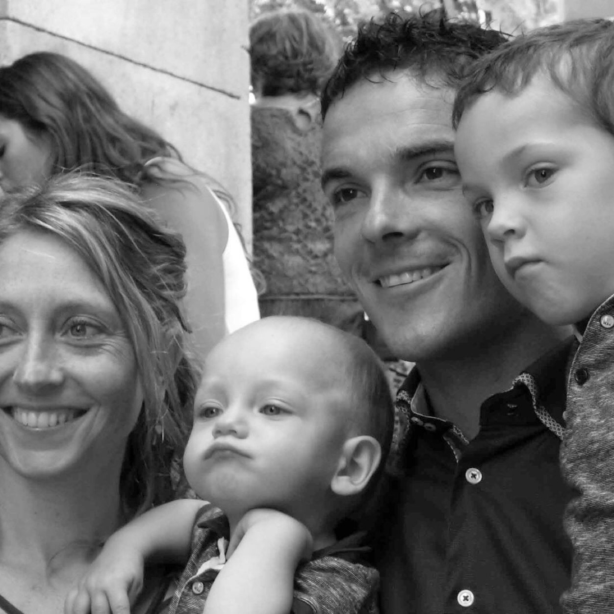 Lluitant dia a dia i buscant nous reptes per gaudir al màxim de la vida. Pare, esportista i amic dels amics!