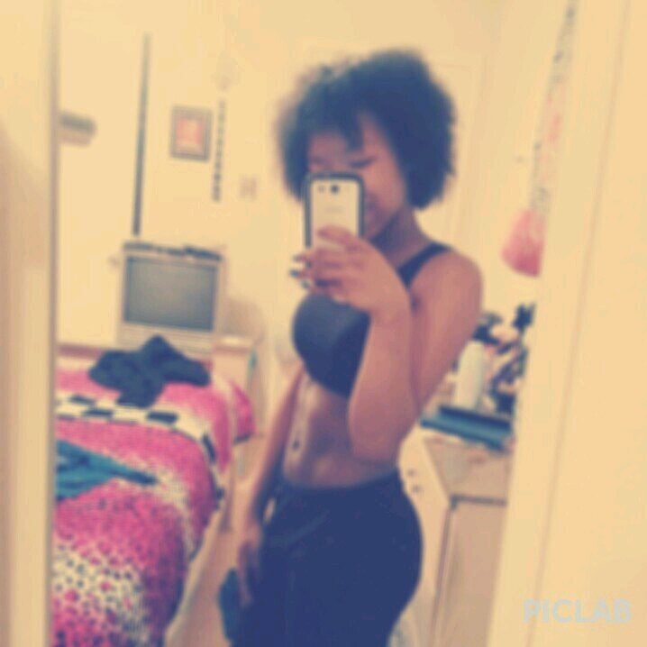 - Fuhck Ahye Bio.
Follow Meh &&'. I'll Follow Bahck. -
