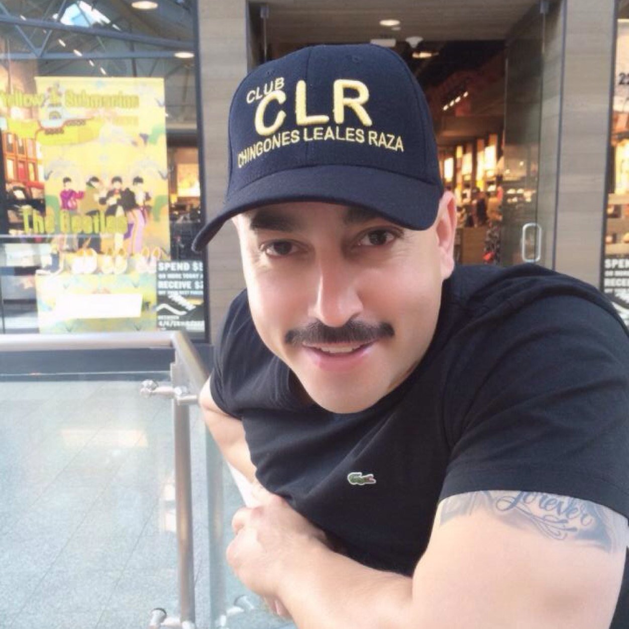 UNICO CLUB OFICIAL DE LUPILLO RIVERA, UNETE, NOS DISTINGUIMOS POR SER ORIGINALES ... C-LR ... CUENTA AUTORIZADA POR LUPILLO RIVERA.