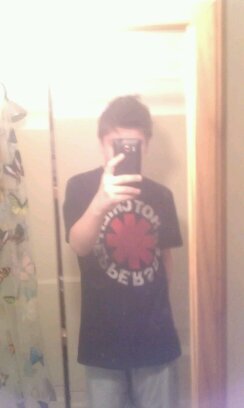 shayne2200's profile picture. I love u gamers!33