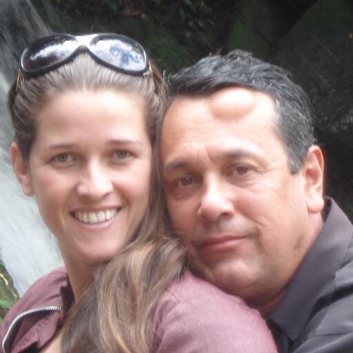 Esse twitter é p/ quem precisa de uma saida https://t.co/TEg1fjL3Tw
