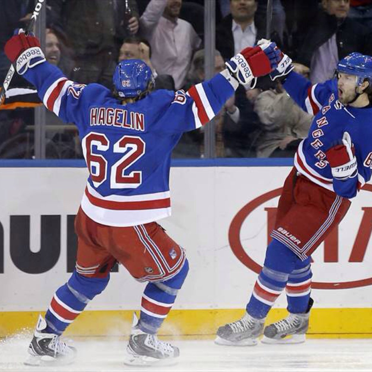 Xbox 360 NHL14 HUT Account
Giveaways, trades, Everything HUT 
#NYR
