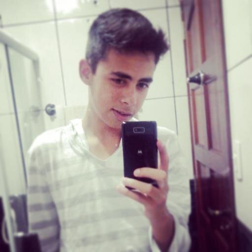 Idade: 16 anos
Cidade: mogi das cruzes
Time: Santos sempre Santos !!