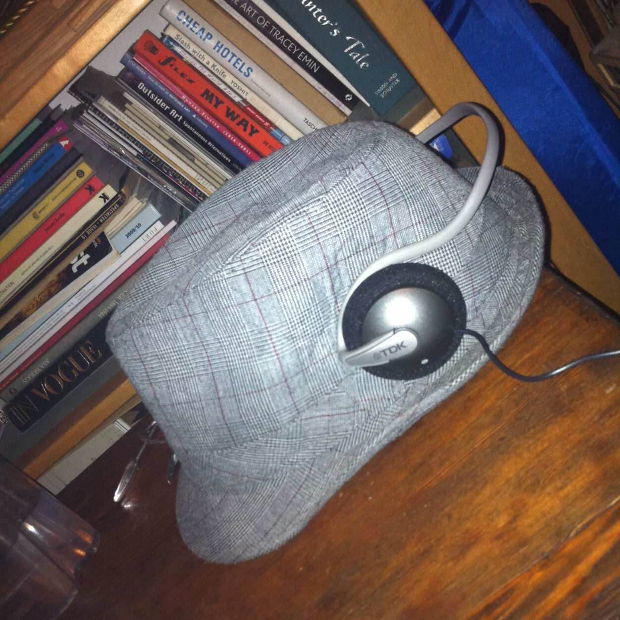 spokenraps's profile picture. #creative #producer #writer and general human, #ideas #music and #lyrics to crystallise the world around us