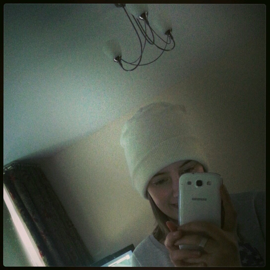 Love @justinbieber seen him 24/03/2010 - I just want to spend a couple of days with @justinbieber he saved me xxx