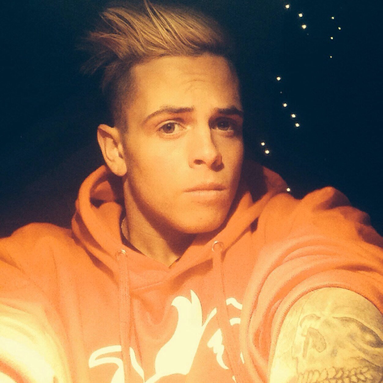 #Janopig. If you see this please RT link in bio & DM it to Skip (: I love you, you're all special and don't stop smiling gorgeous ❤️