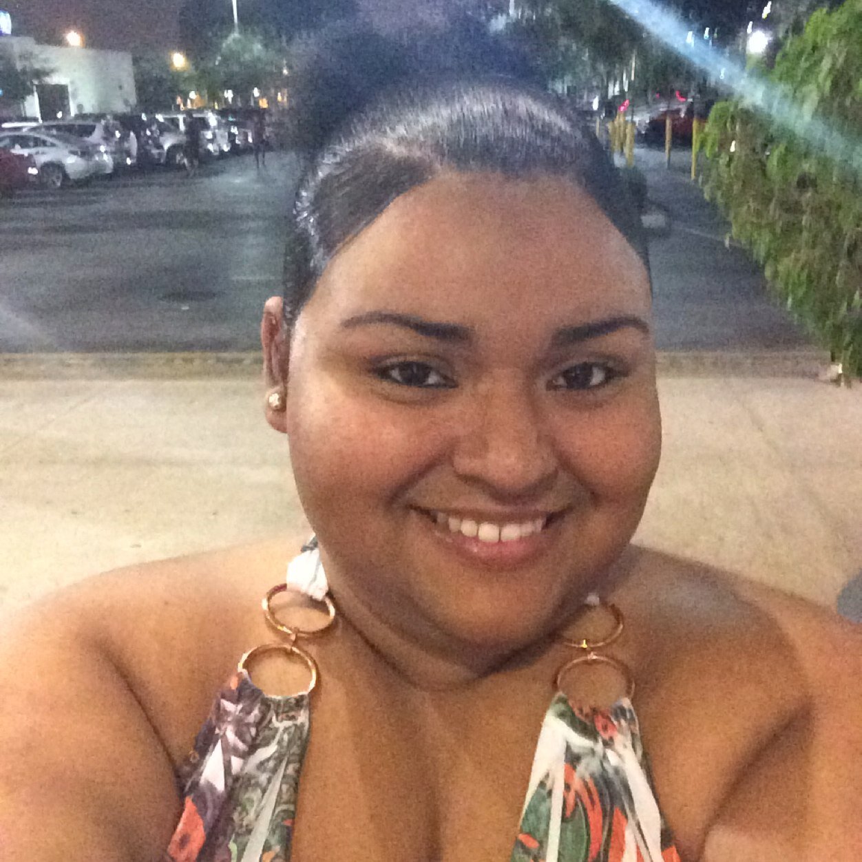 I'm a bitch, you dnt have to like me but I Have a big heart once you get to know me! proud American Honduran! 2/01/15