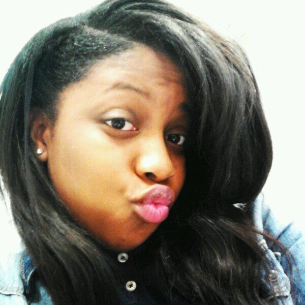 Follow me on instagram @Tresbendita , i follow back :)