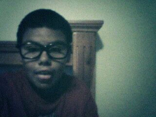 follow me I'll follow u back love  da raiders I will b :-) if u follow me call/tex me anyday (559)403-9536 true friend YOLO