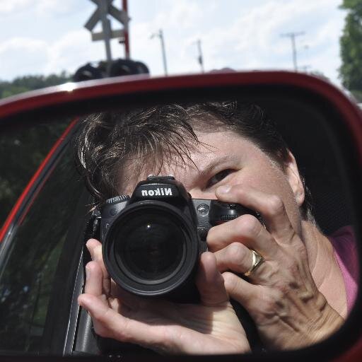 Lover of many things, Trains, Planes, Natures Beauty, KCBS BBQ Judge, Photography, Wine Making, Wine Tasting, Biking, Hiking, Peppers,  Weather and bee keeping.