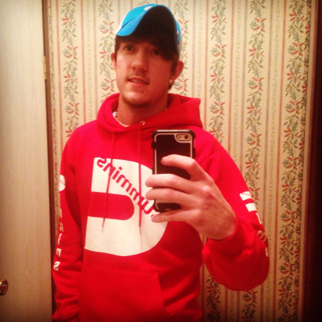 osborne50756213's profile picture. #teamiphone #teamcummins #teamtatted