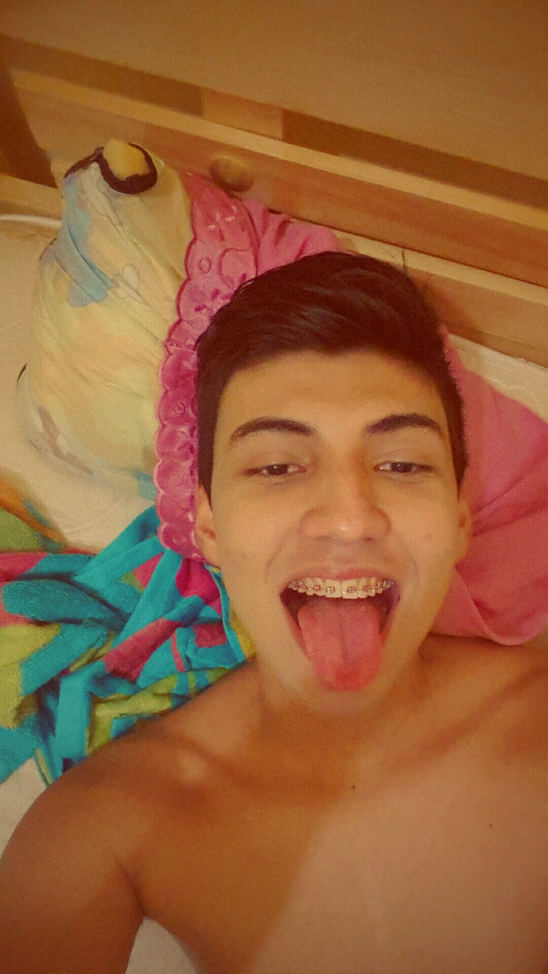 cosisfea's profile picture. 