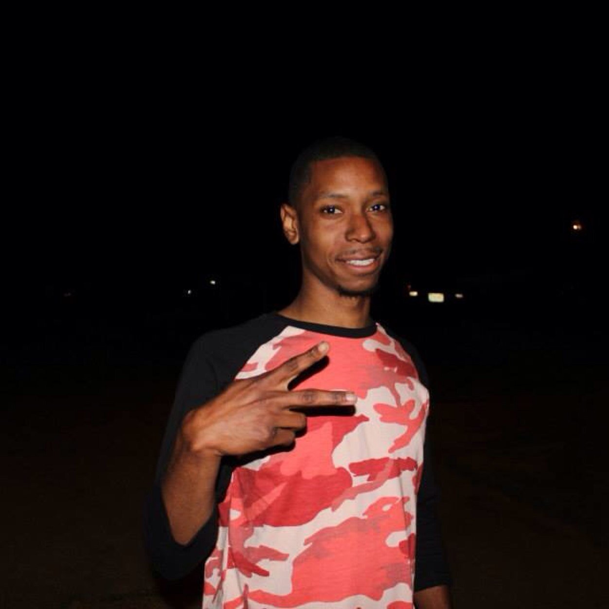 YGB 207 Just a young(22] gifted N black man tryna eat in this kold world RiP 2 ALL my fallen soldiers