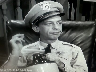 Xryztal22's profile picture. Daddy taught me 3 things. Dont be in the boat fishin' if its lightnin'. Never trust a man whos hands smell like his ass, an NEVER and I mean NEVER bet on Auburn