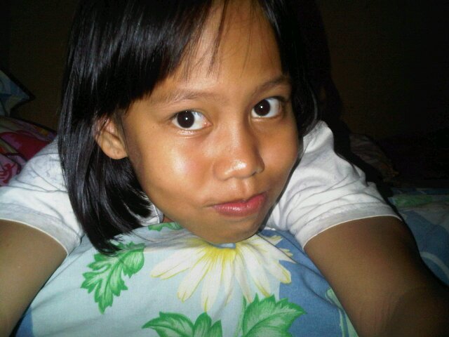my name is devi fitria || I live in depok || I school @cinere01 elementary school :)