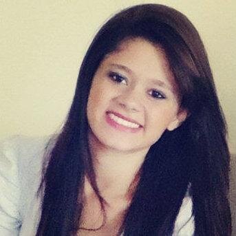 .                                                                        Goiania\Bahia, 18, geminiana, apaixonada por fotografia .
