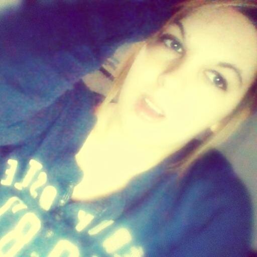 =Luke and Chandler obsessed= Just an outcast trying out for twitter, hope it all works out c; Boybands and TWD ruin my life