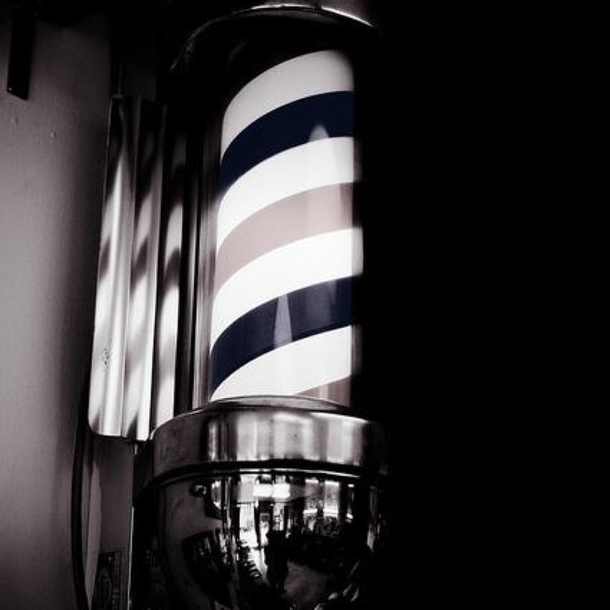 charmkuts's profile picture. 